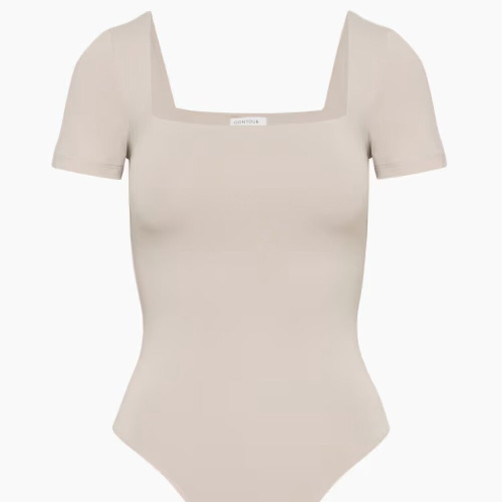 NWT - Contour squareneck shortsleeve bodysuit